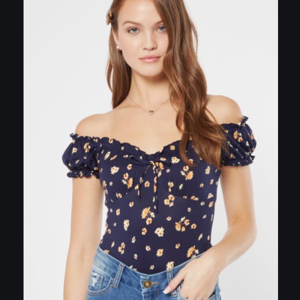 Navy Floral Print Super Soft Puff Sleeve - Picture 7 of 7